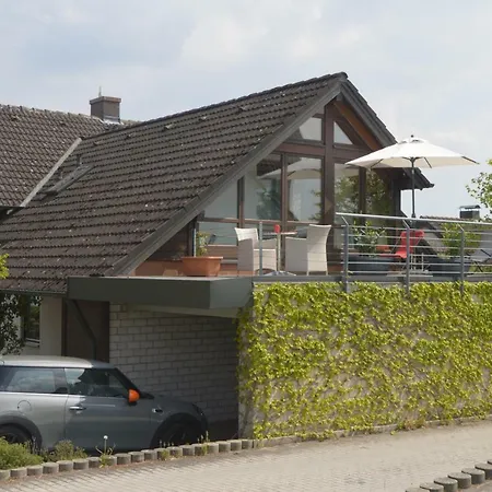 Stolzing-apart * Bayreuth